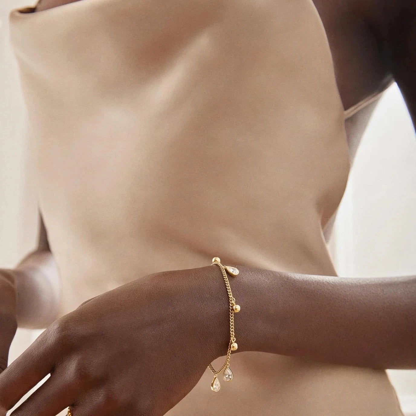 Petite Teardrop Bracelet